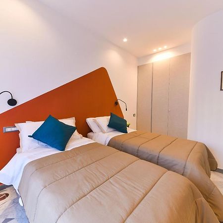 Domus 42 Hotel Napoli Eksteriør billede