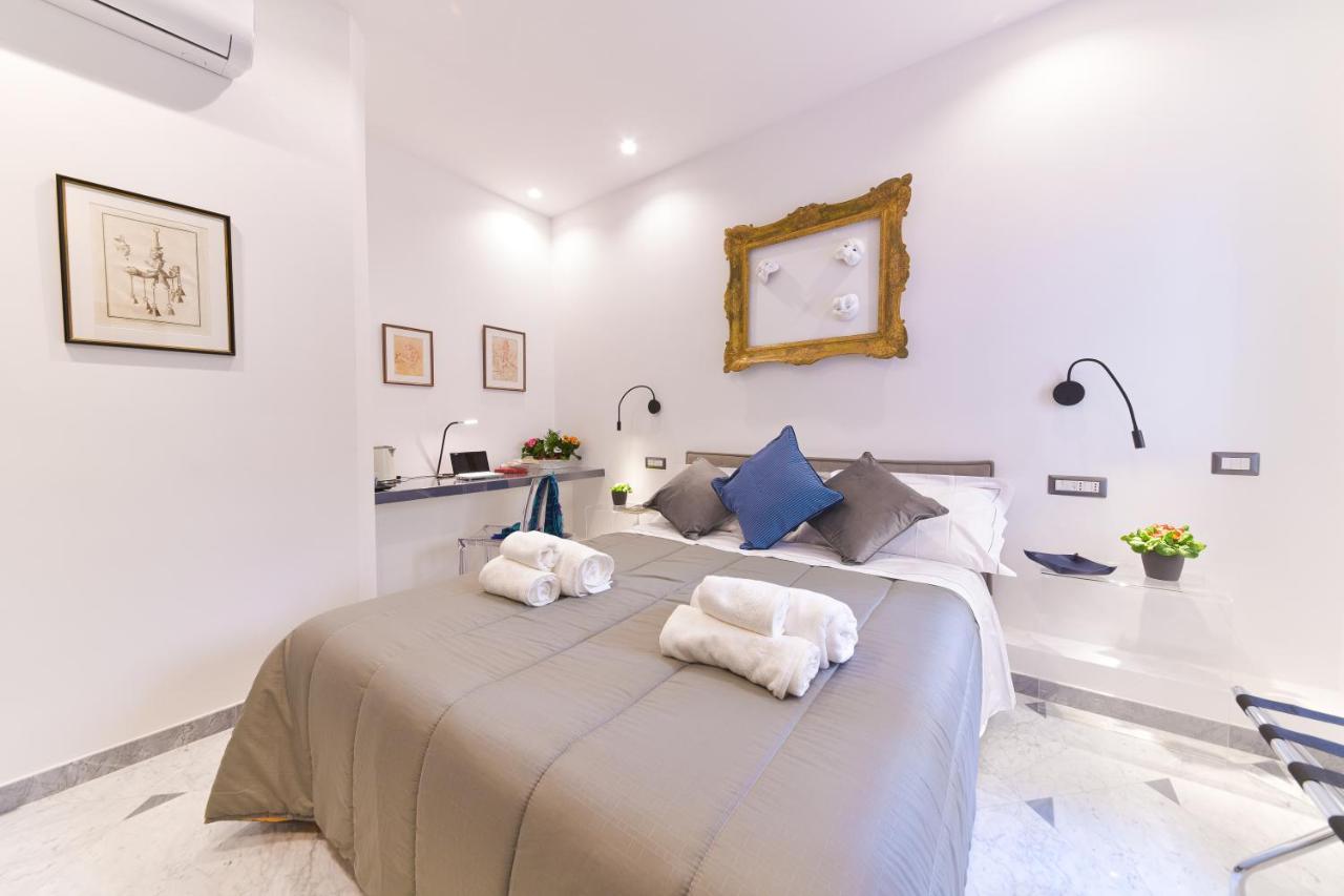 Domus 42 Hotel Napoli Eksteriør billede