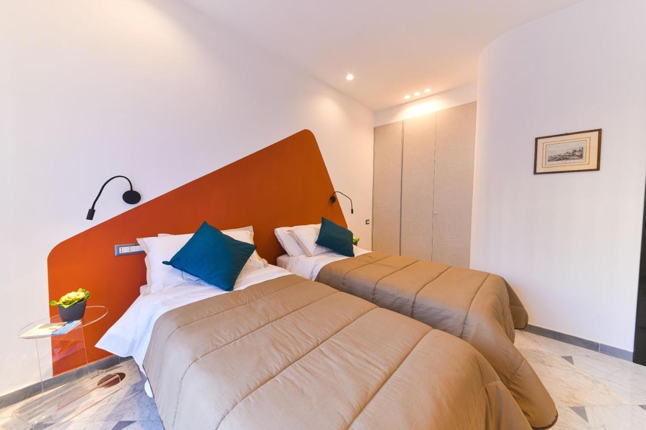 Domus 42 Hotel Napoli Eksteriør billede